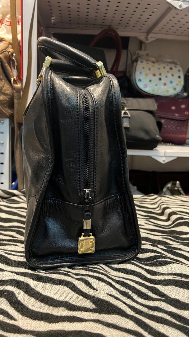 loewe amazona 75 small