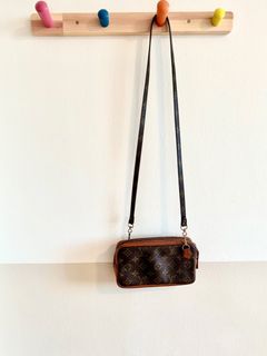 Louis Vuitton Mini Lin Sac Maman Diaper Bag, Luxury, Bags & Wallets on  Carousell