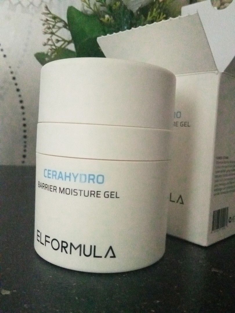 Moisturizer elformula cerahydro barrier moist gel on Carousell