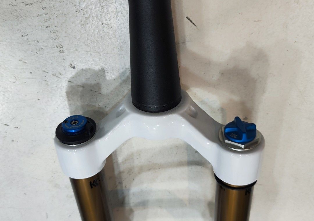 MTB Fox 32 fork wheel size 26" travel 100mm, Sports Equipment, Bicycles