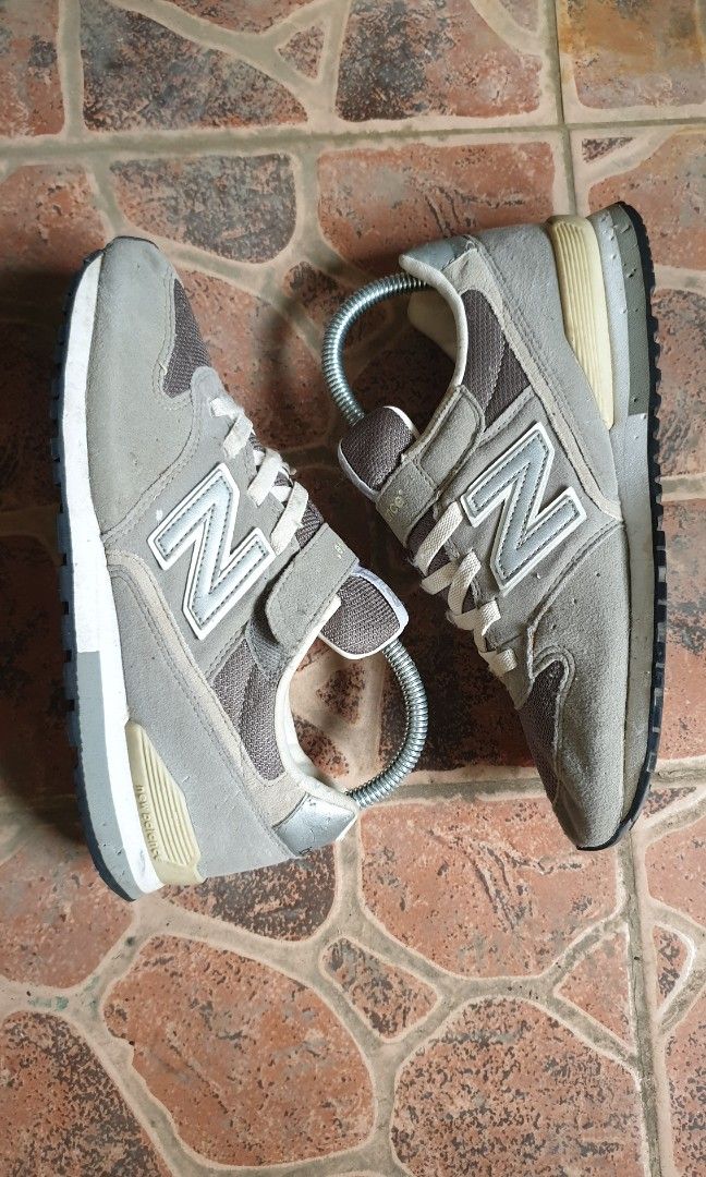 New Balance 996, Men's Fashion, Footwear, Sneakers on Carousell