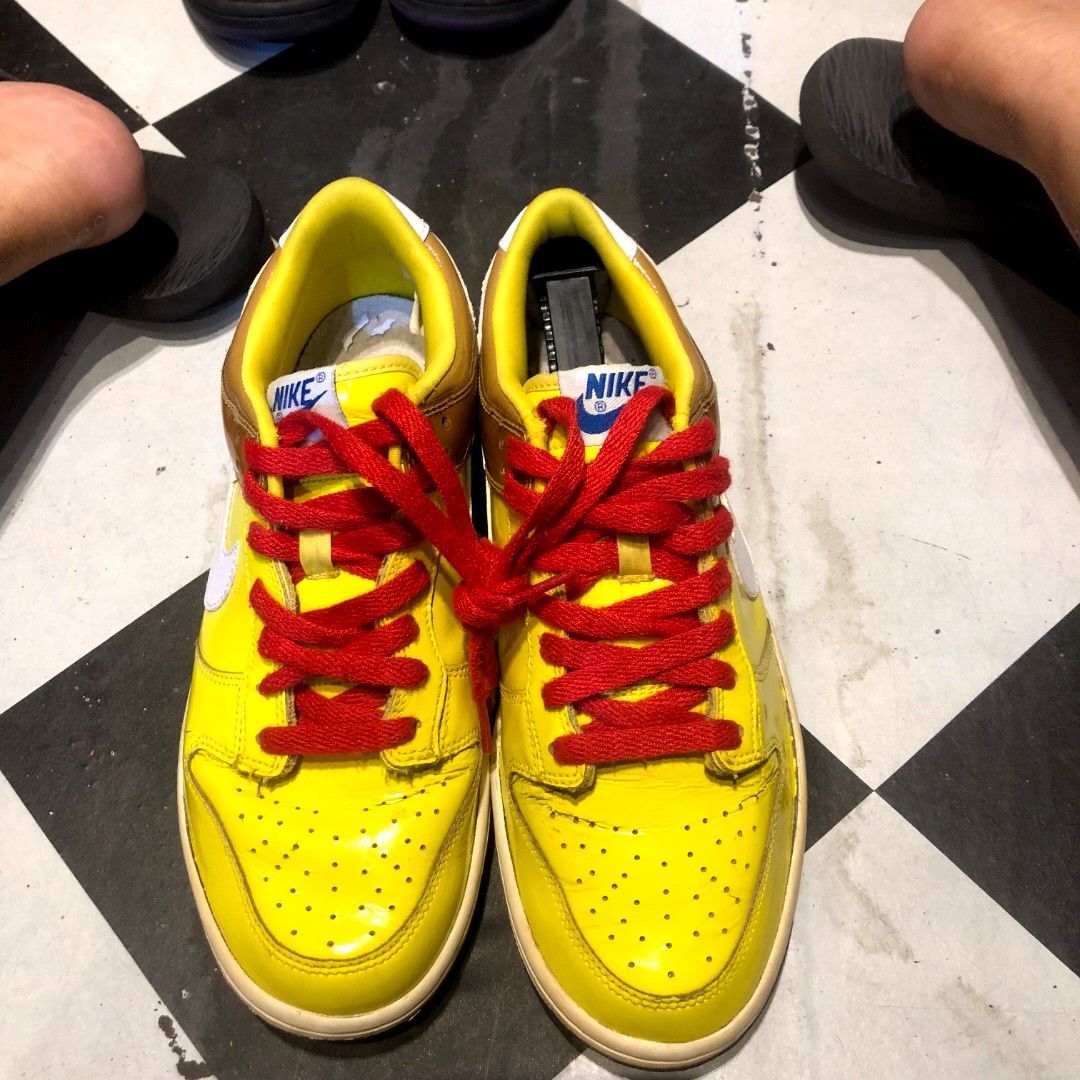 dunk low spongebob