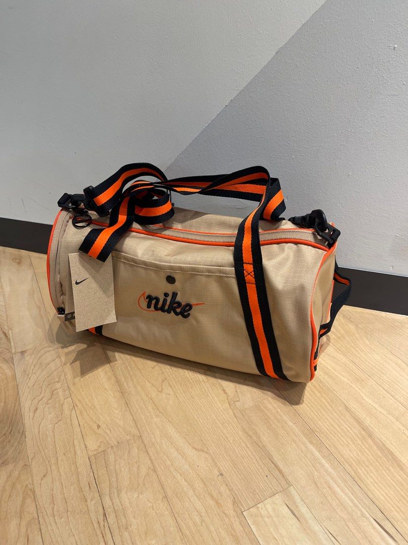 Orange nike duffel bag top
