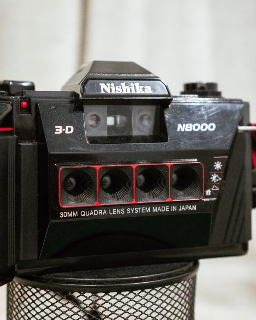 Nishika N8000 35 Mm Quadrascopic Stereo 3d Lenticular Camera