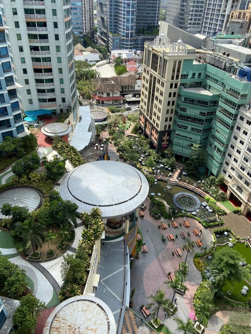 ONE CENTRAL PARK, EASTWOOD LIBIS QUEZON CITY (2BR W/ BALCONY), Property