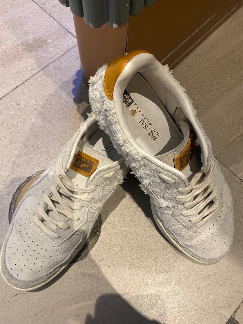 Onitsuka tiger japan limited edition on carousell