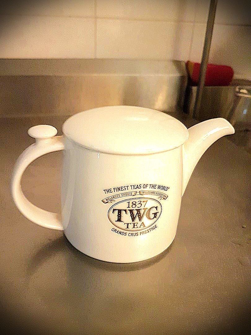 Original TWG Charleston Tea Pot, Furniture & Home Living, Kitchenware