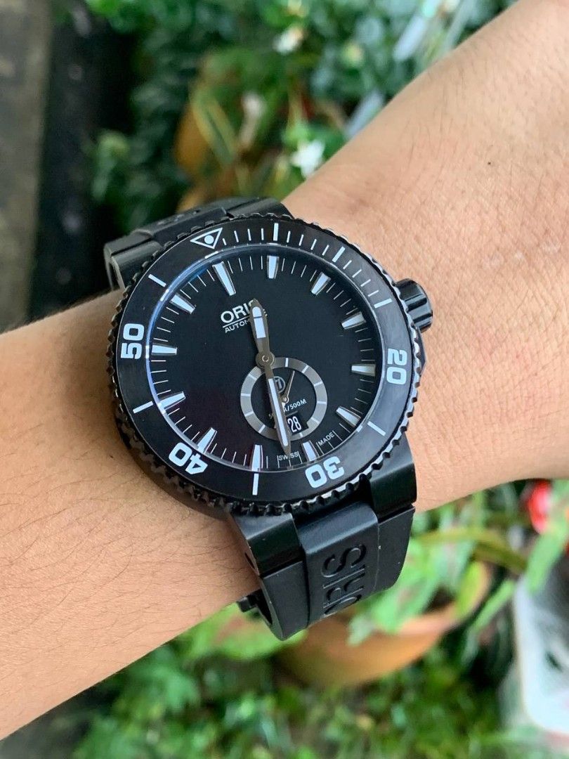 Oris aquis outlet titan