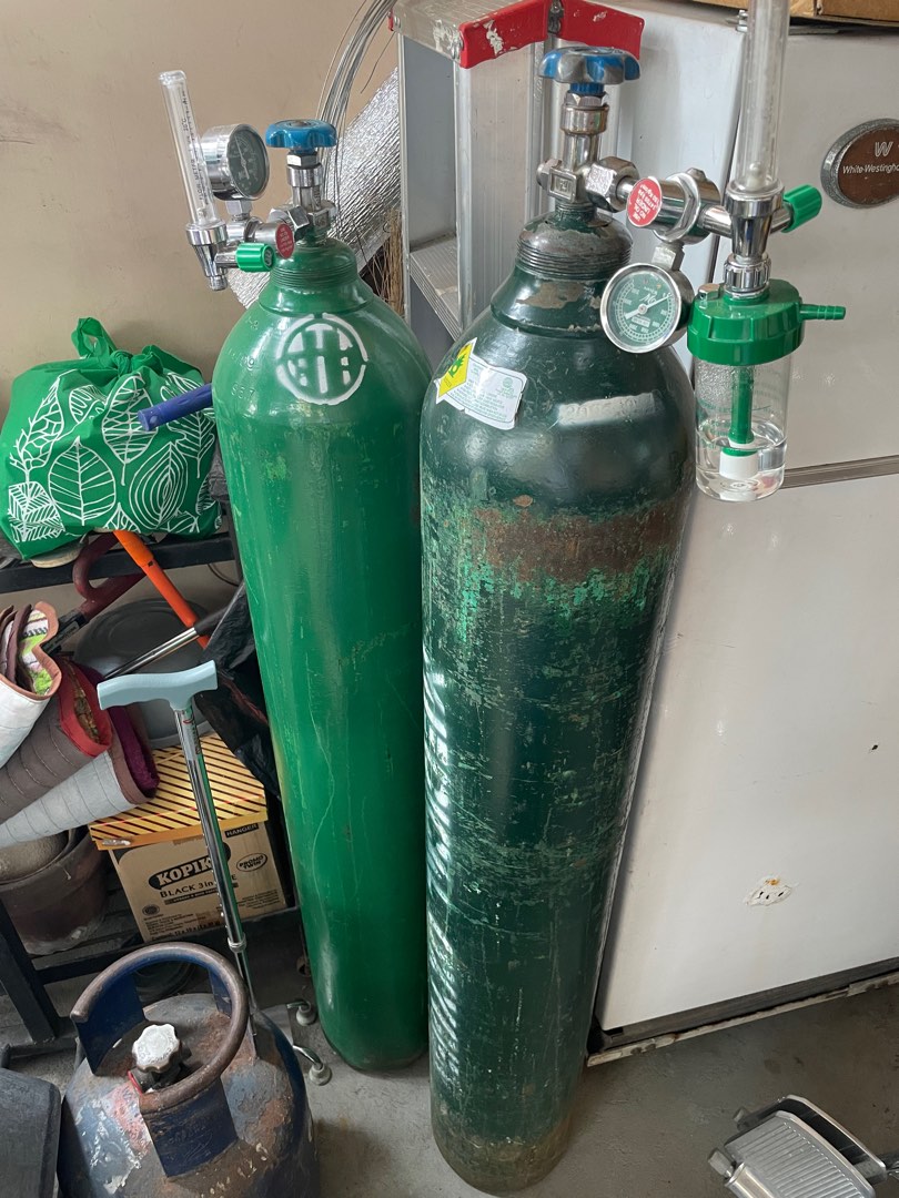 Oxygen tank 50lbs with regulator, Health & Nutrition, Medical Supplies