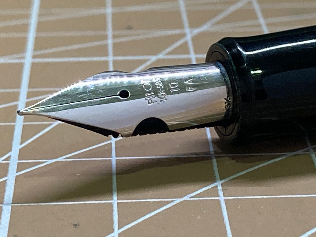 Pilot custom 912 fa clearance