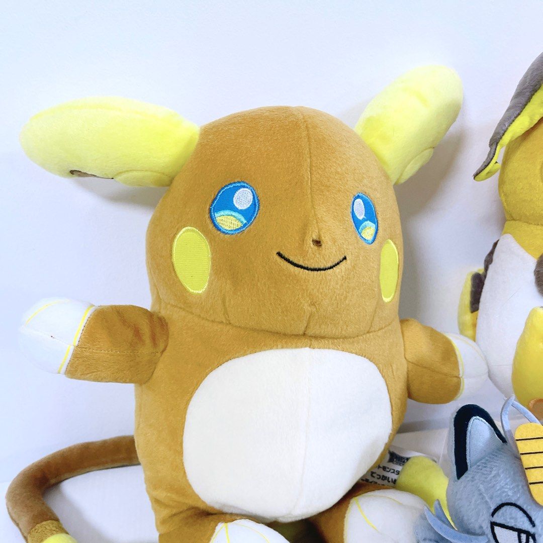 Alolan raichu 2025 plush tomy