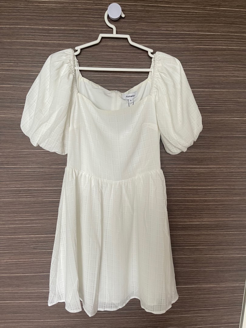 Pomelo White puff sleeve dress, Women's Fashion, Dresses & Sets