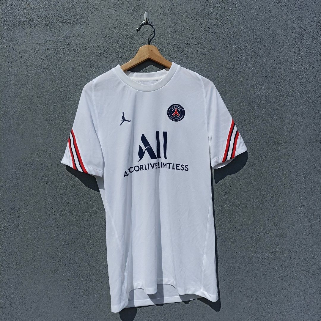 PSG JORDAN 21/22 KITS, Men's Fashion, Activewear on Carousell