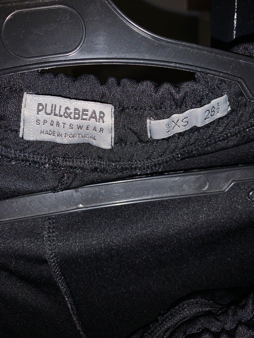 Pull & Bear joggers (Category: Joggers) located in Pasig City. Submitted by rvss_ (Listing ID 1231397515, Image 2). Description: XS Size 28 MOP:GCASH.