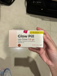 rose all day glow pill lip gloss NEW