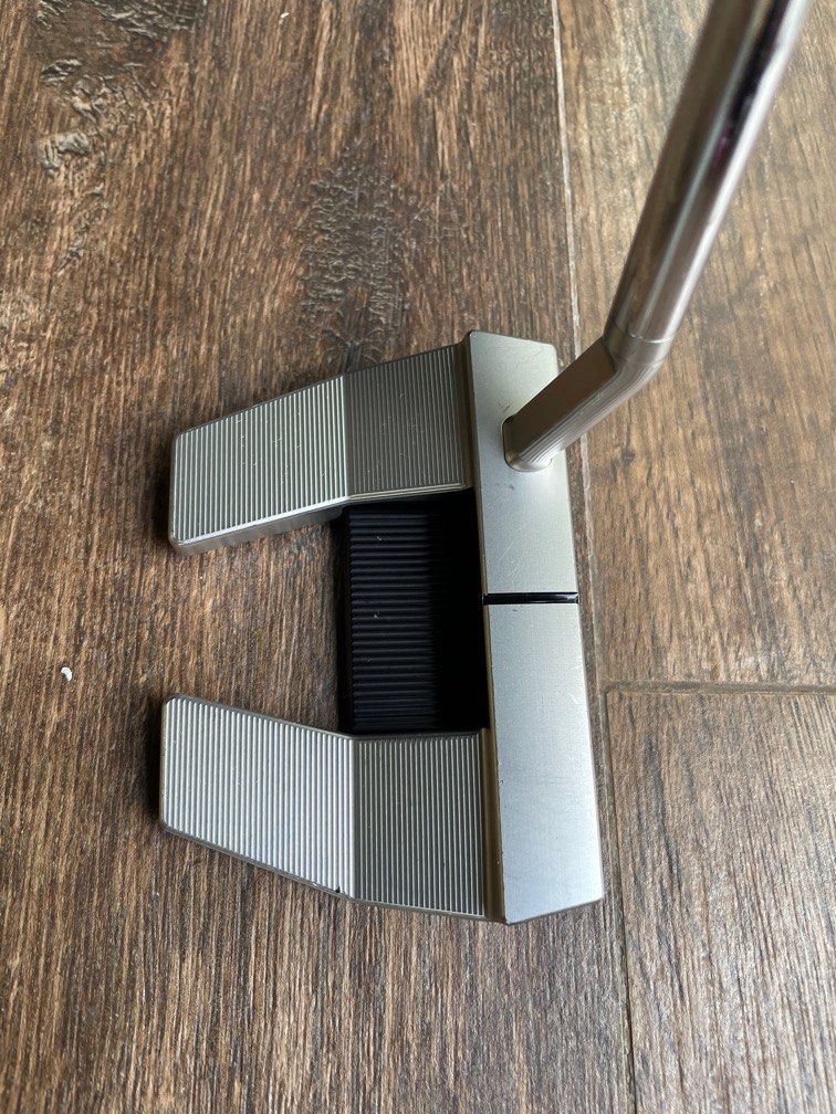 Putter Scotty Cameron Phantom 5.5 35 Pouces Noir/orange – Neuf Avec Grip Matador