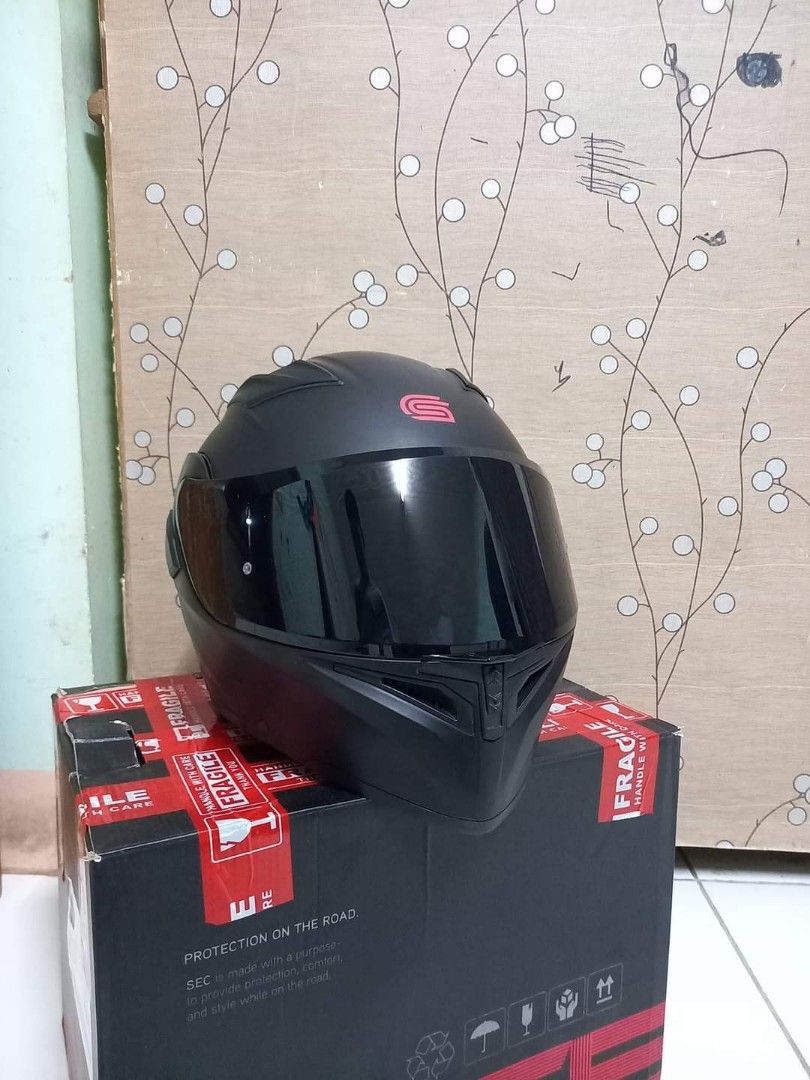 SEC HELMET WHIRLWIND MODULAR DUAL VISOR on Carousell