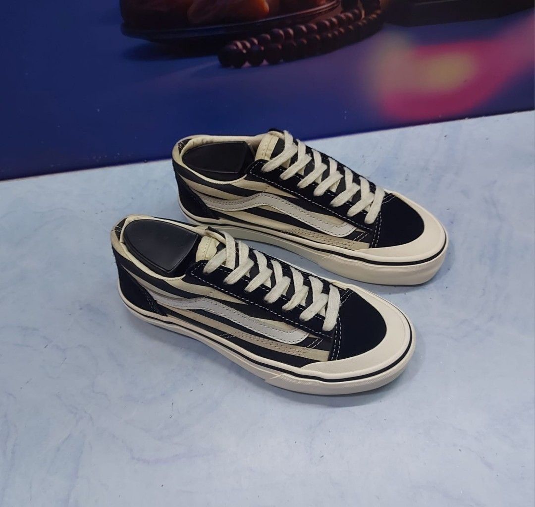 Ukuran vans original top