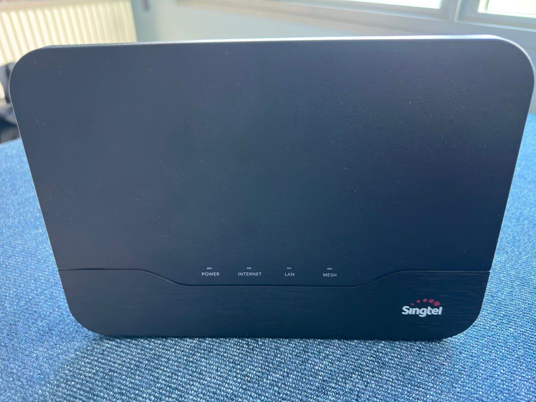 SingTel Mesh Router, Computers & Tech, Parts & Accessories, Networking ...