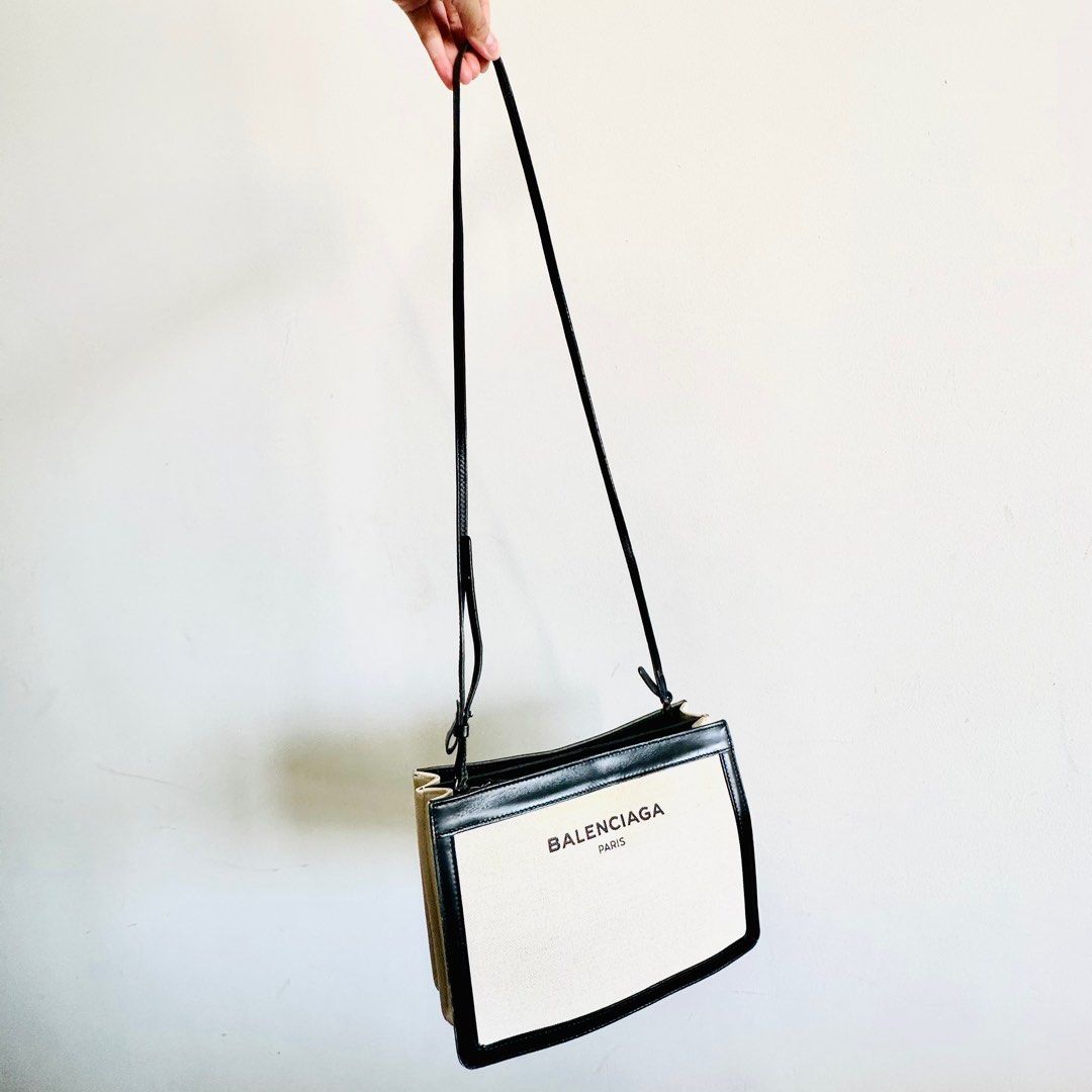 STEAL Balenciaga Cabas AJ Black and White Logo Small Pochette Clutch Shoulder Sling Bag Authentic