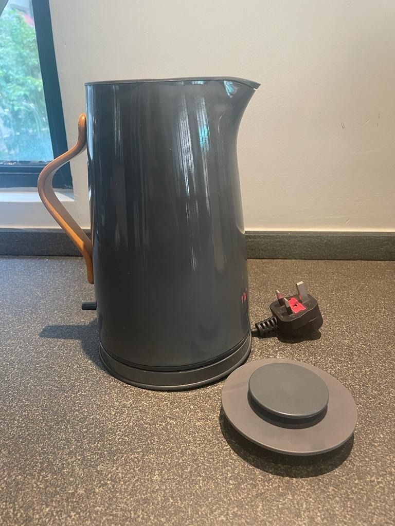 Stelton Emma electric kettle (1.2 l.), 家庭電器, 廚房電器, 水壺 Carousell