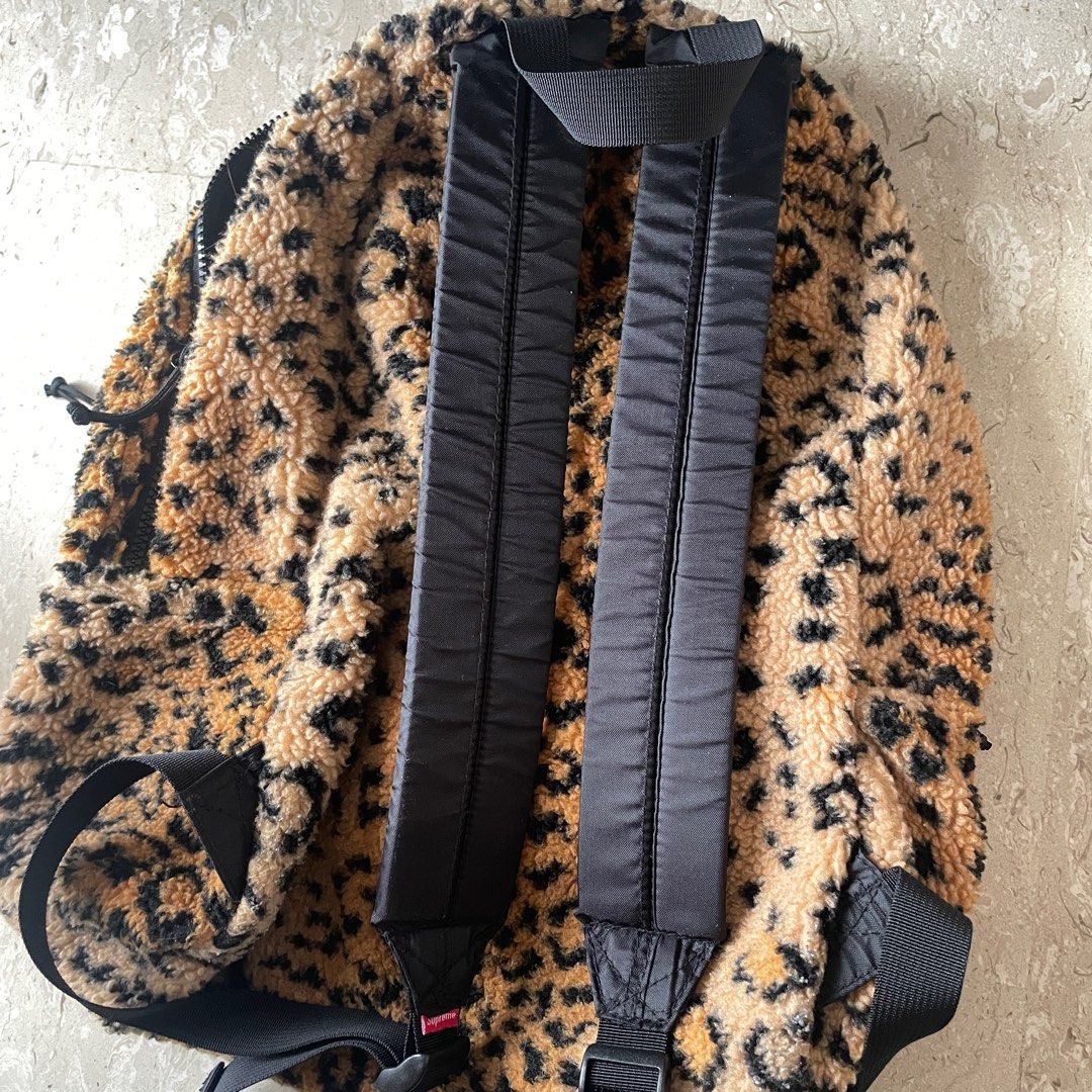 Supreme 17FW Leopard fleece backpack