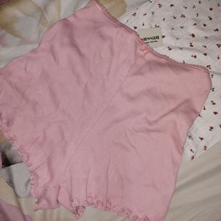 (Category: ) located in . Submitted by closetdecluttered (Listing ID 1231279837, Image 1). Description: .