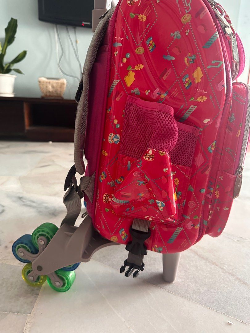 Swan Trolley School Bag XXL (staircase wheels), Hobbies & Toys