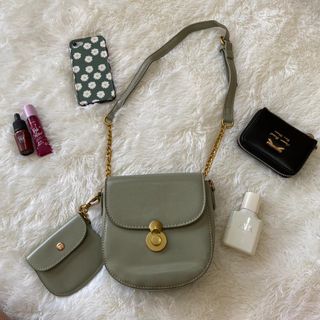 (Kategori: ) berada di . Dikirim oleh premeloved (ID iklan 1231324789, Gambar 1). Deskripsi: .