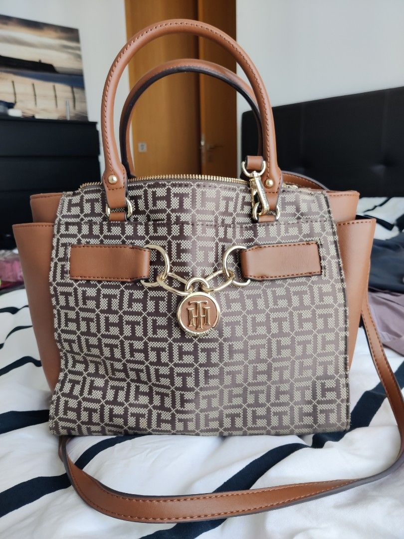 Real tommy hilfiger sales purse