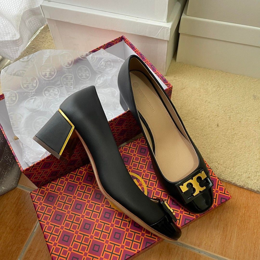 Tory burch gigi store rounded toe pump