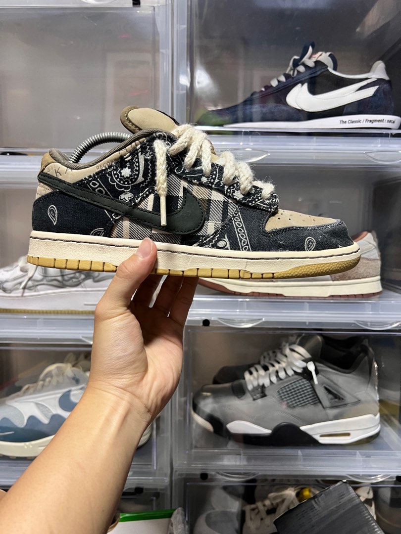 nike sb dunk low travis scott price