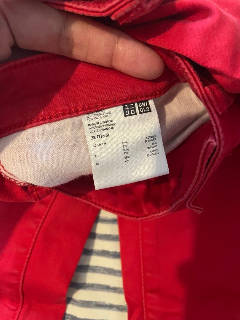 Uniqlo Red Pants Size 28 (Category: Jeans) located in Las Pinas. Submitted by arm_arc (Listing ID 1231274304, Image 2). Description: For sale: Uniqlo Red Pants Size 28 God Bless 😊.