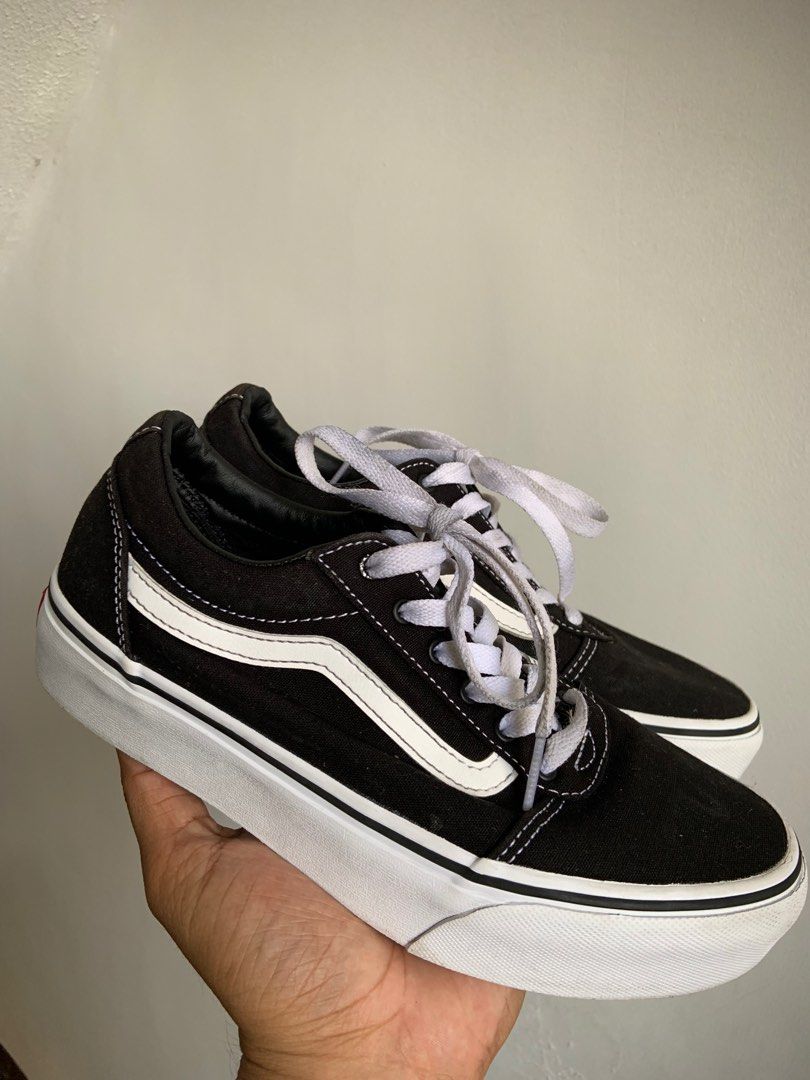 VANS OS PLATFORM SIZE 5 WOMENS