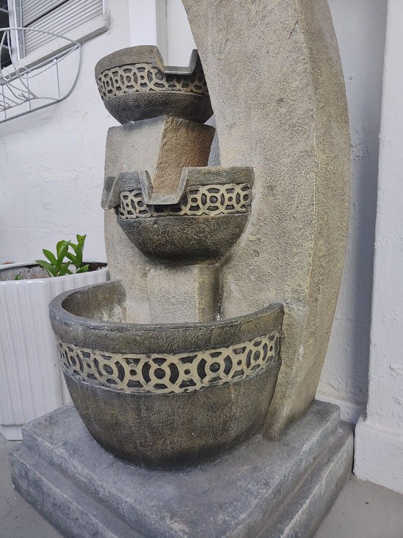 Used Water Feature Water feature / fountain with waterpump, Furniture & Home Living ...
