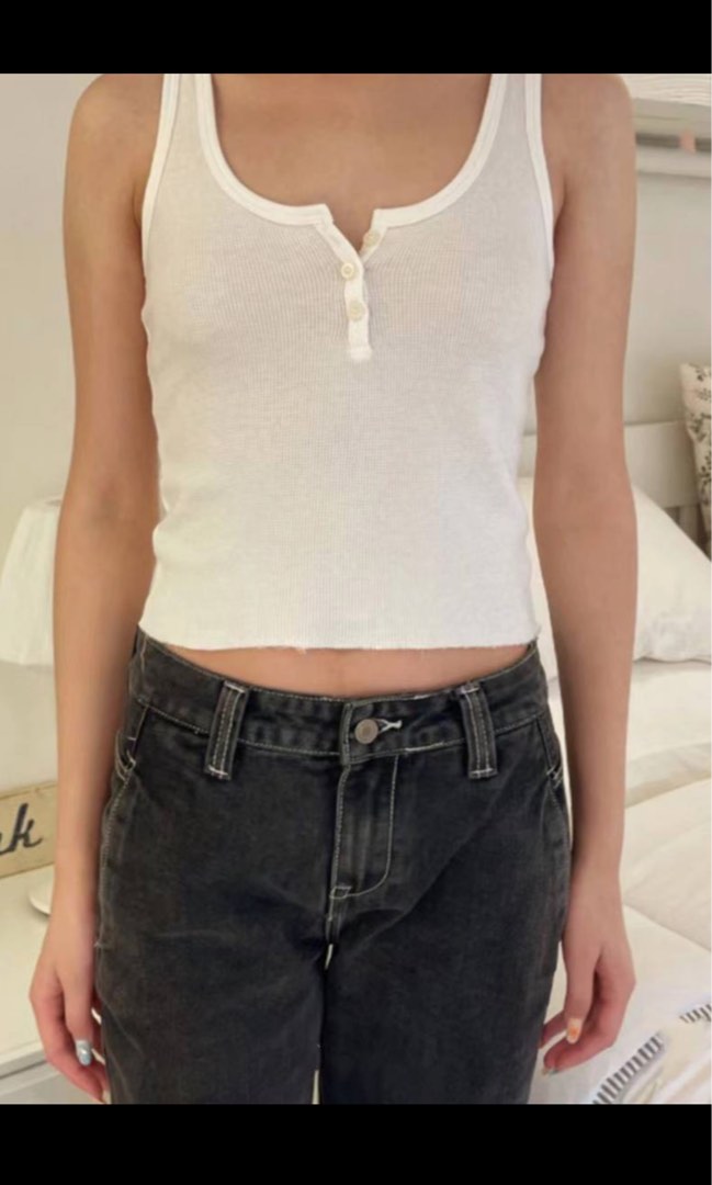 Dalis Tank from Brandy Melville on 21 Buttons