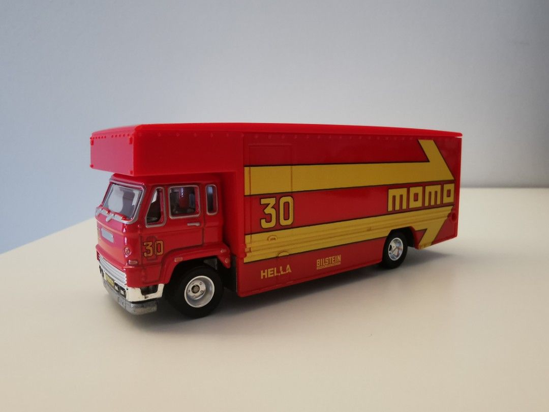 Porsche 962 fleet flyer sales