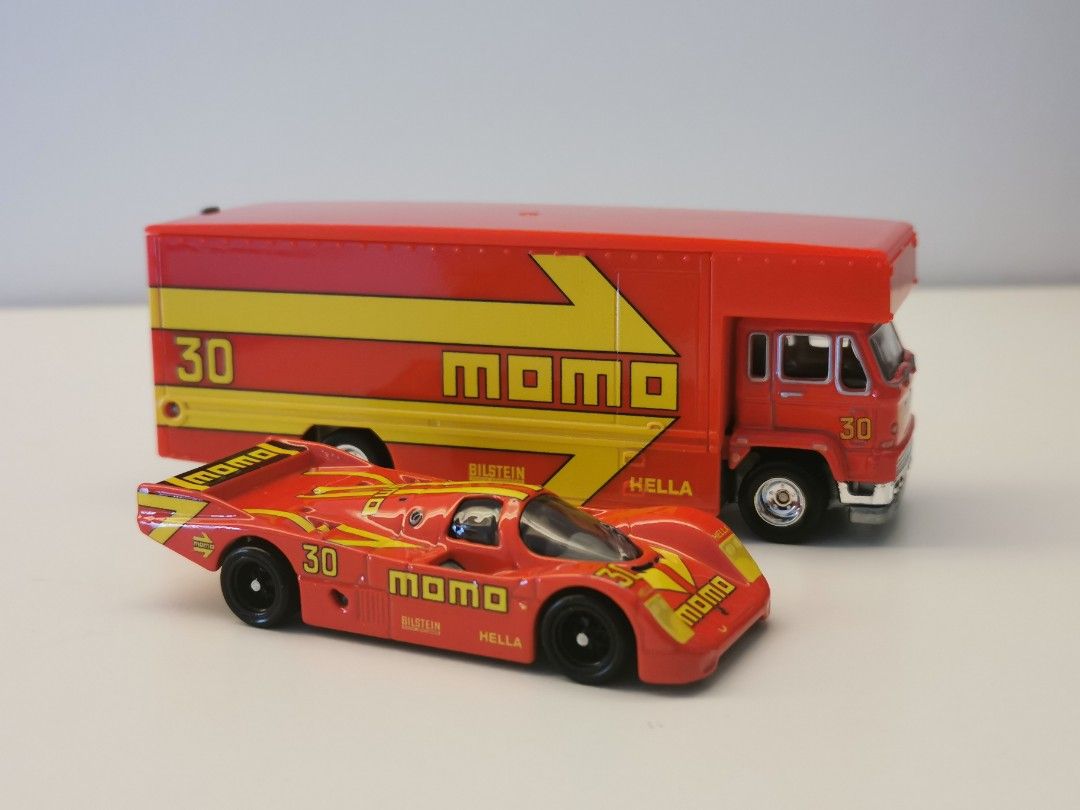 Hot wheels porsche 962 fleet flyer top