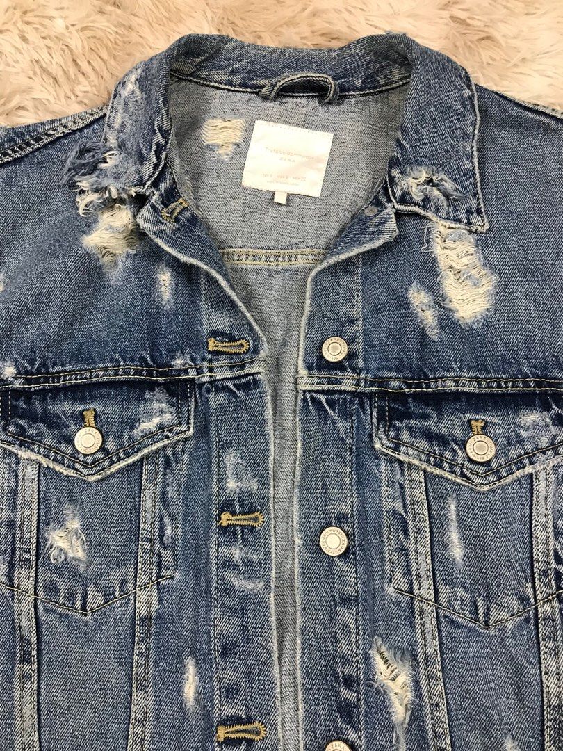 Zara distressed denim jacket, Women's Fashion, Coats, Jackets and Outerwear  on Carousell