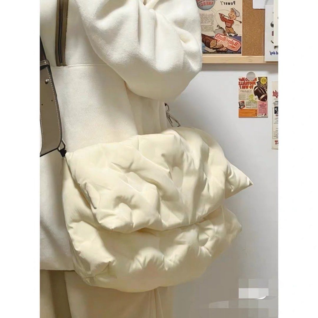 2176 tumblr basic ulzzang cloud cream puffy laptop crossbody sling big y2k retro vintage bag Women s Fashion Bags Wallets Cross body Bags on Carousell