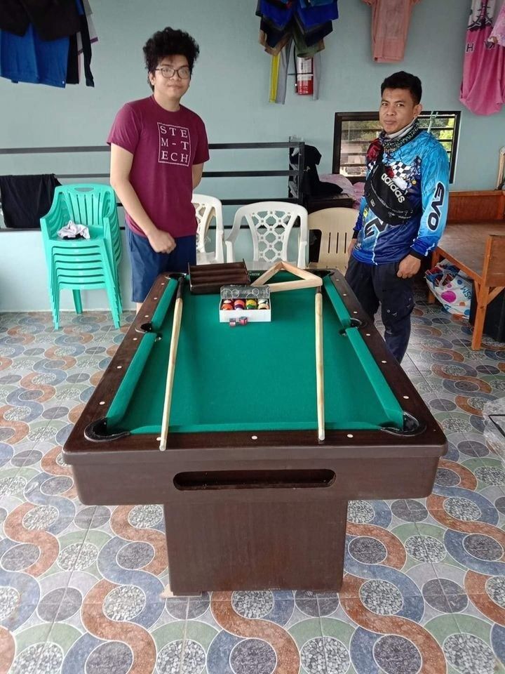 33x58 local Made Billiard Table (Category: Billiards and Bowling) located in San Pablo. Submitted by ablpsports (Listing ID 1231492331, Image 2). Description: 33x58 Semi-Junior Billiard table with complete brandnew accessories Accessories Included -1 3/4 Taiwan Billiard ball -Wooden Triangle -Ball rack -2 Pcs Tako -2 Pcs Tisa 👉 Look for Ms. ELLA CORAL 😇 For more information & inquiries, don't hesitate to message CELLPHONE NUMBER: 09157086592 WH