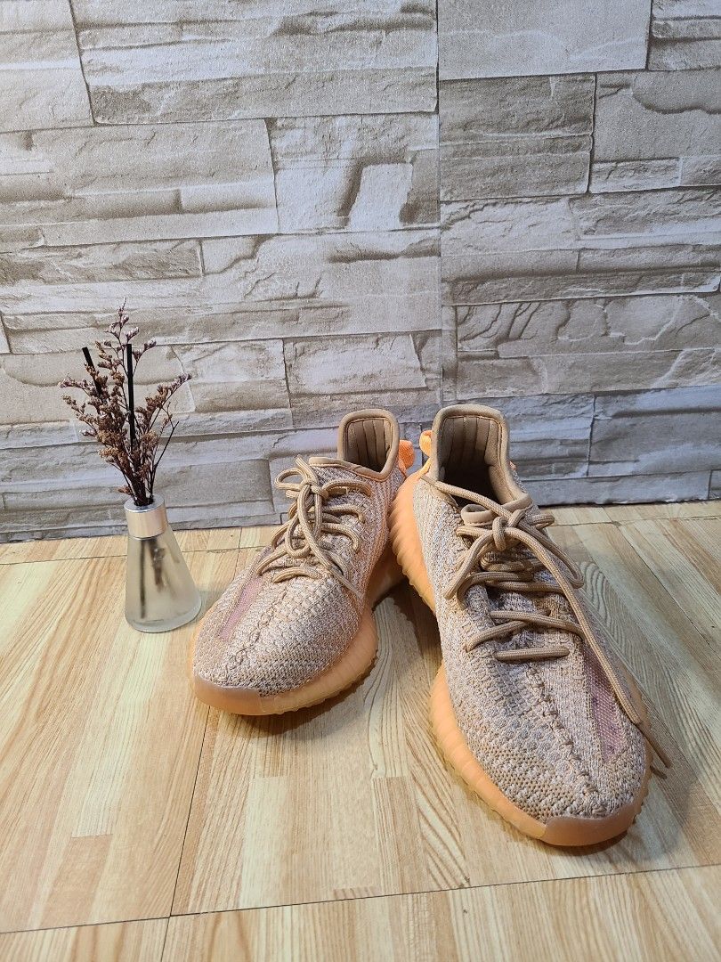 Addidas yeezy 36 size