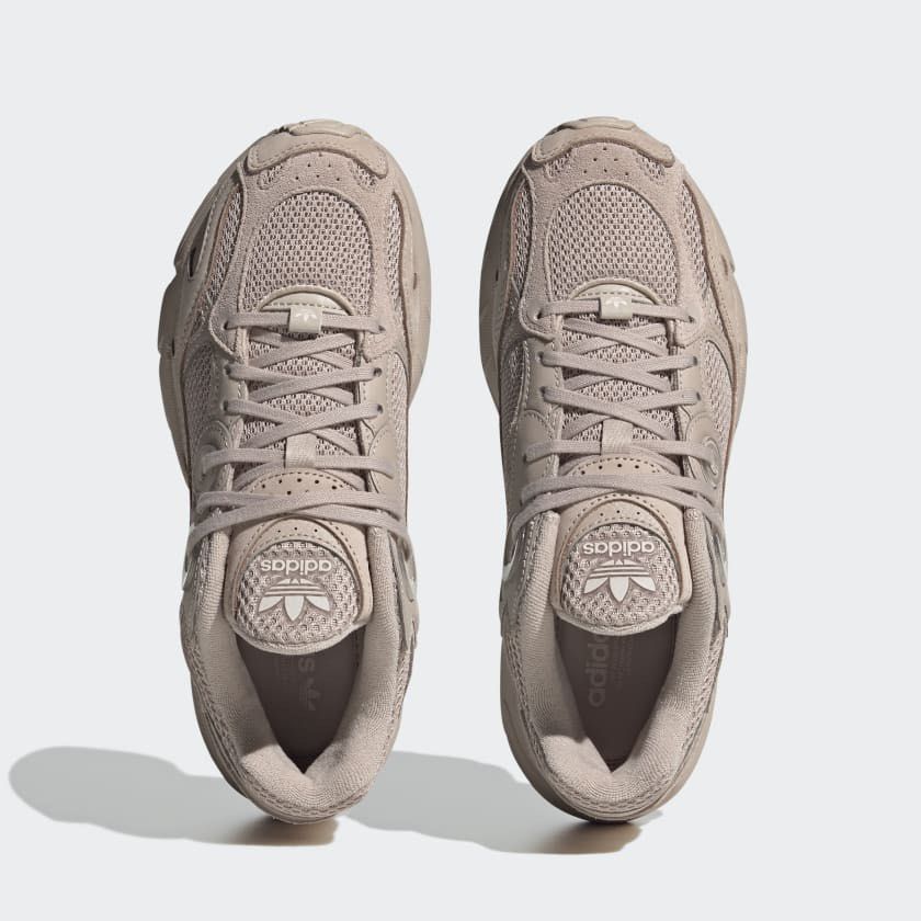 women's astir sneaker