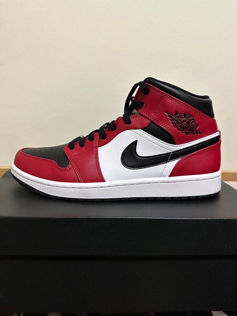 jordan 1 mid black toe on feet