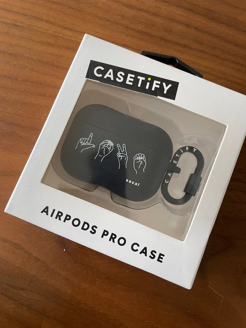 原裝全新AirPod pro case Casetify x Sacai, 手提電話, 電話及其他裝置