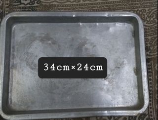 Aluminium baking tray