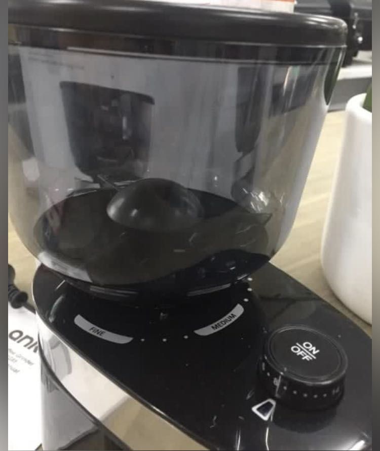 anko coffee grinder (Category: Coffee Machines & Makers) located in Cabuyao City. Submitted by nicoleecloset (Listing ID 1230912009, Image 3). Description: Still new, 2 pcs available.