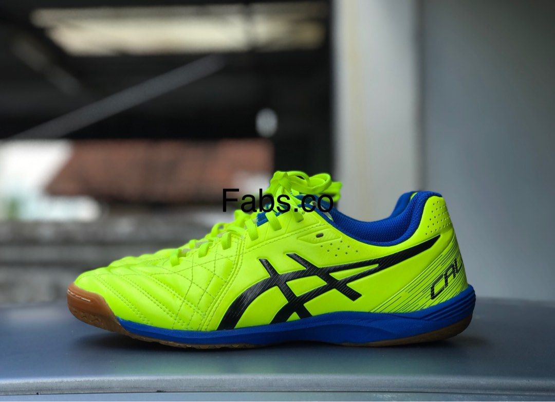 Asics futsal shoes top