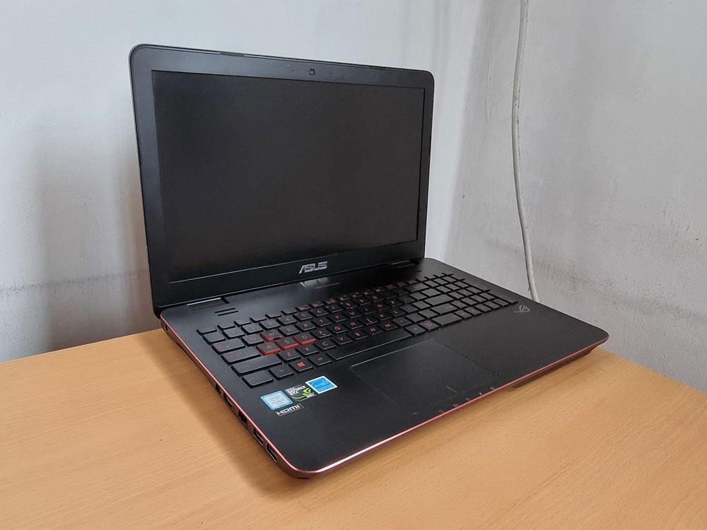 Asus rog i7 6700hq gtx 960m top