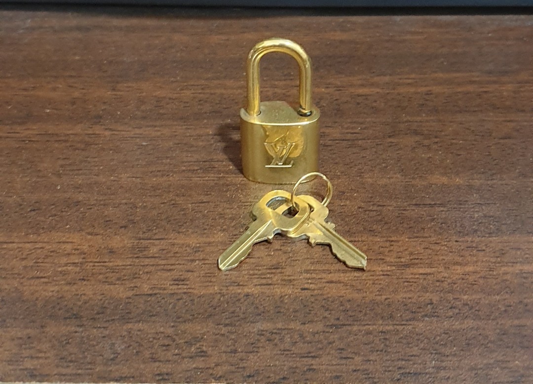 Louis Vuitton, Accessories, Euc Authentic Louis Vuitton Single Brass Lock  Key 34